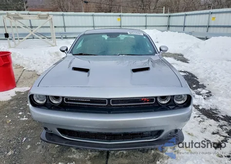 2016 Dodge Challenger R/T Scat Pack z USA, uszkodzony, nr VIN 2C3CDZFJ9GH265337